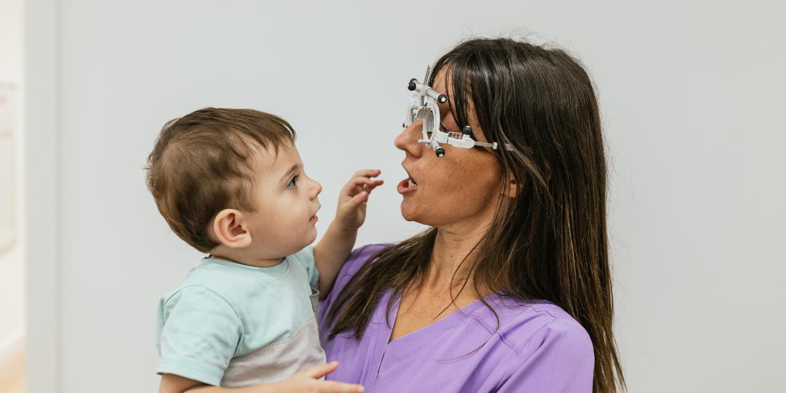 Doğumsal Pediatrik Oküloplastik Cerrahi